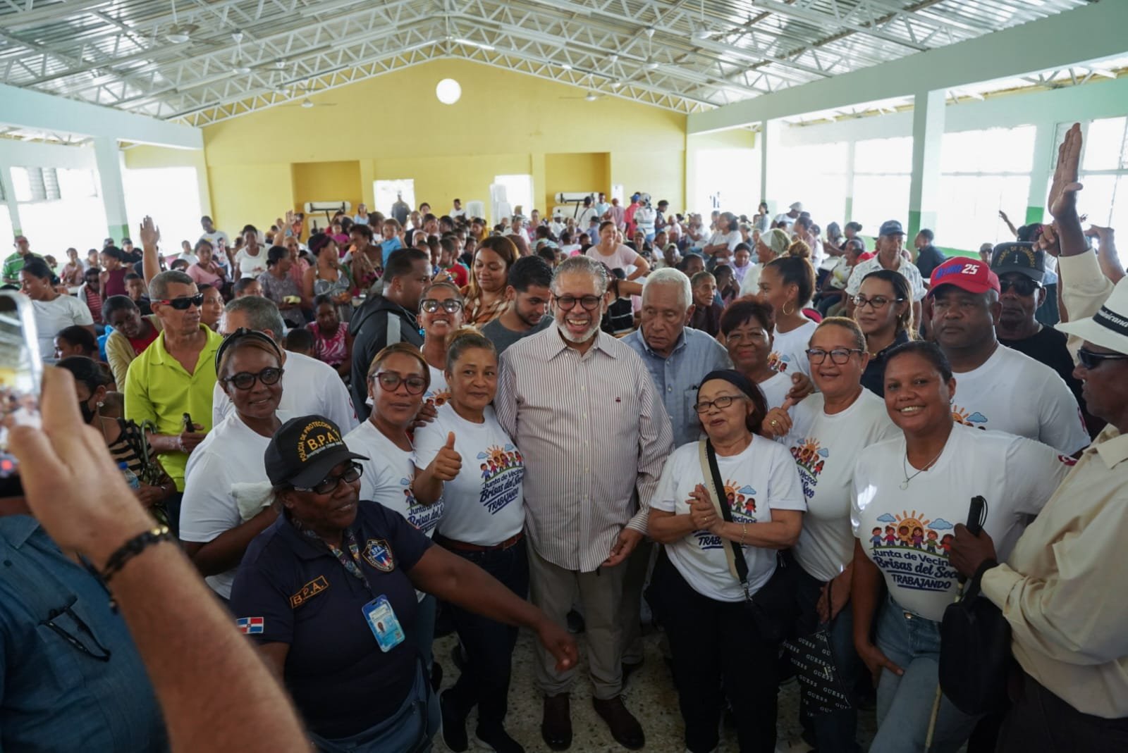 "La Ruta Comunitaria" de Desarrollo de la Comunidad lleva servicios a El Seibo
