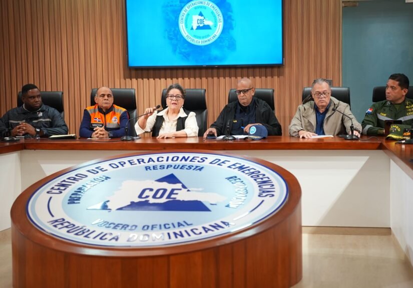 COE mantiene 12 provincias y el Distrito Nacional en alerta amarilla y seis provincias en verde por lluvias